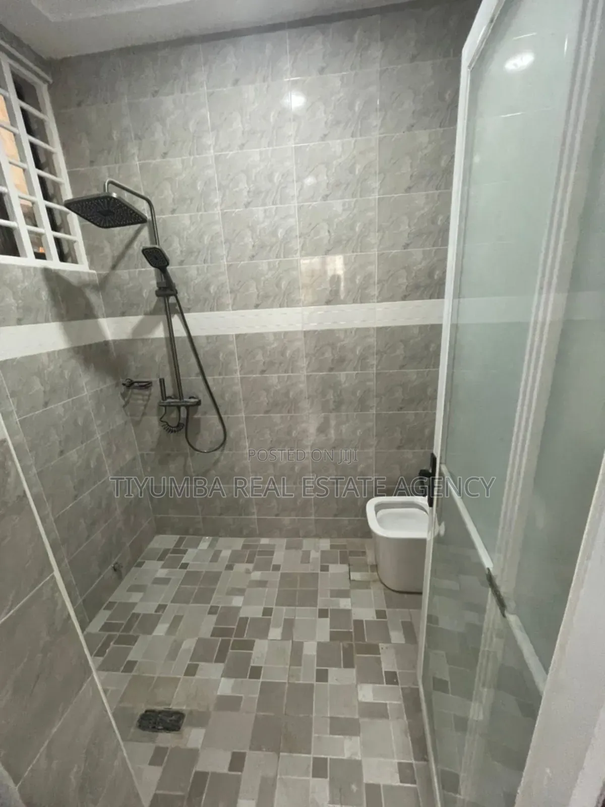 6bdrm House in Tiyumba Real Estate, West Legon for rent in West Legon