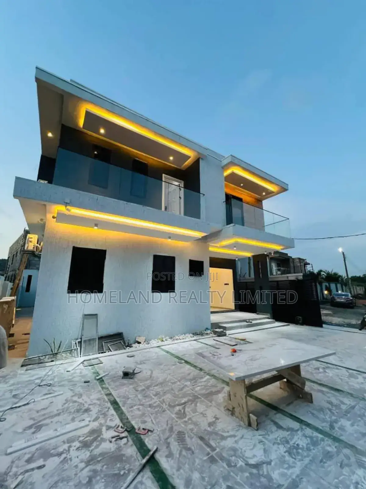 4bdrm Duplex in Abokobi for sale in Abokobi