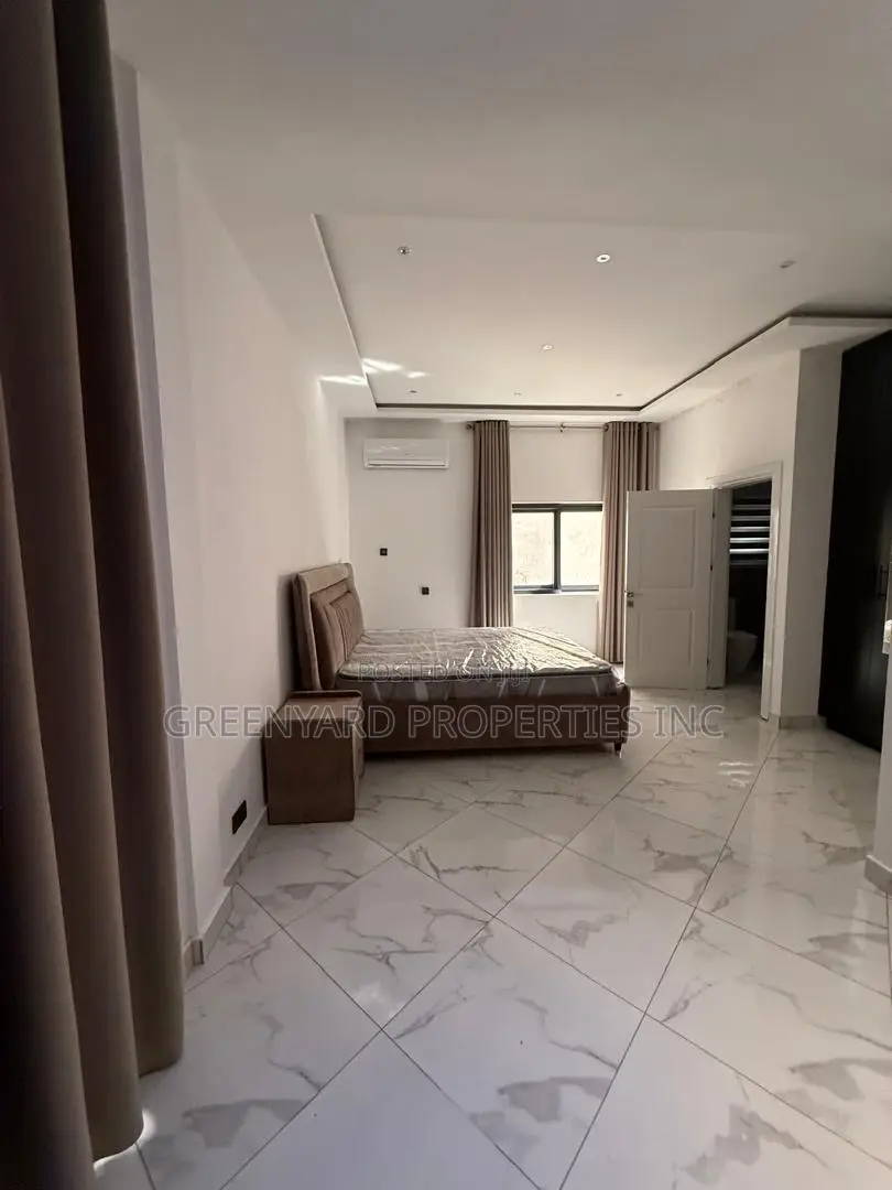 Furnished 4bdrm Townhouse / Terrace in East, Airport Residential Area in Airport Residential Area