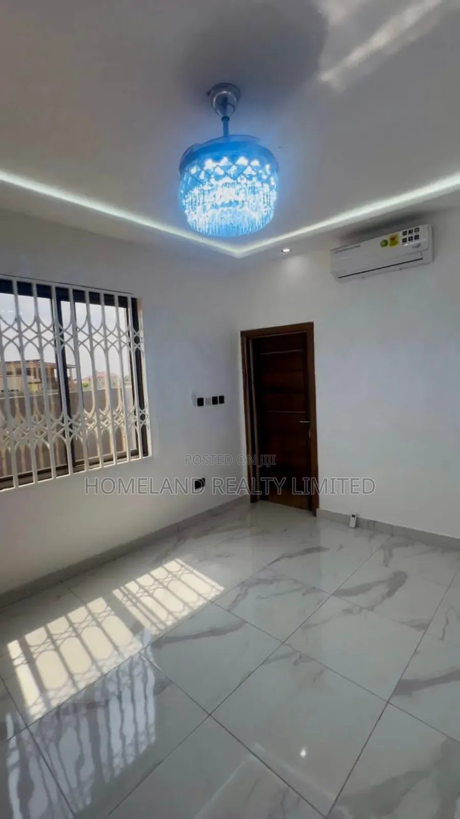 3bdrm House in Amrahia, Adenta for sale in Adenta