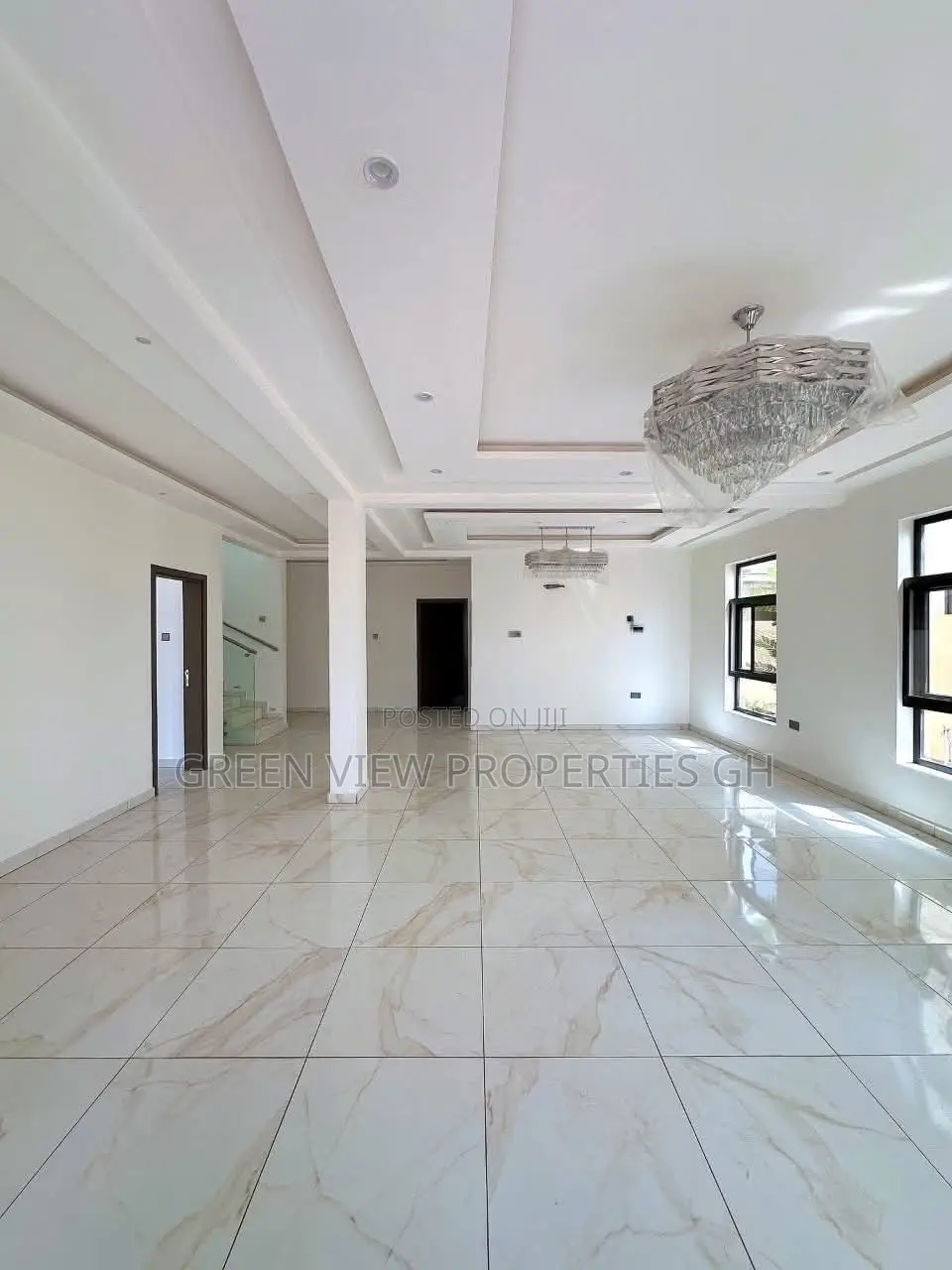 4bdrm Duplex in East Legon for sale in East Legon