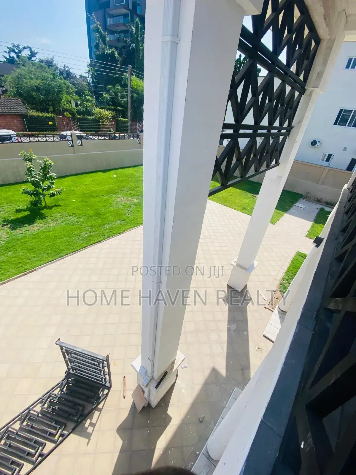 6bdrm House in Airport West for sale in Airport Residential Area