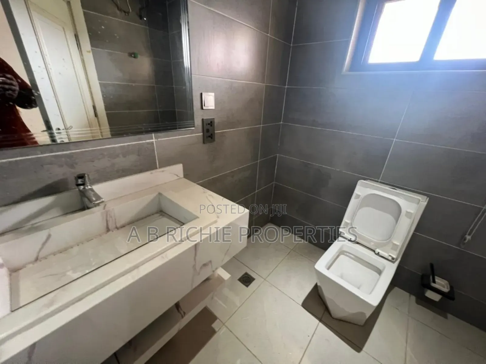 4bdrm House in Ab Richie Properties, East Legon for rent in East Legon