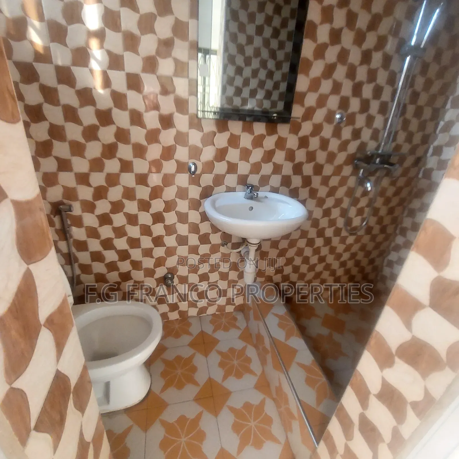 2bdrm Apartment in Kg Franco Properties, Spintex for rent in Spintex