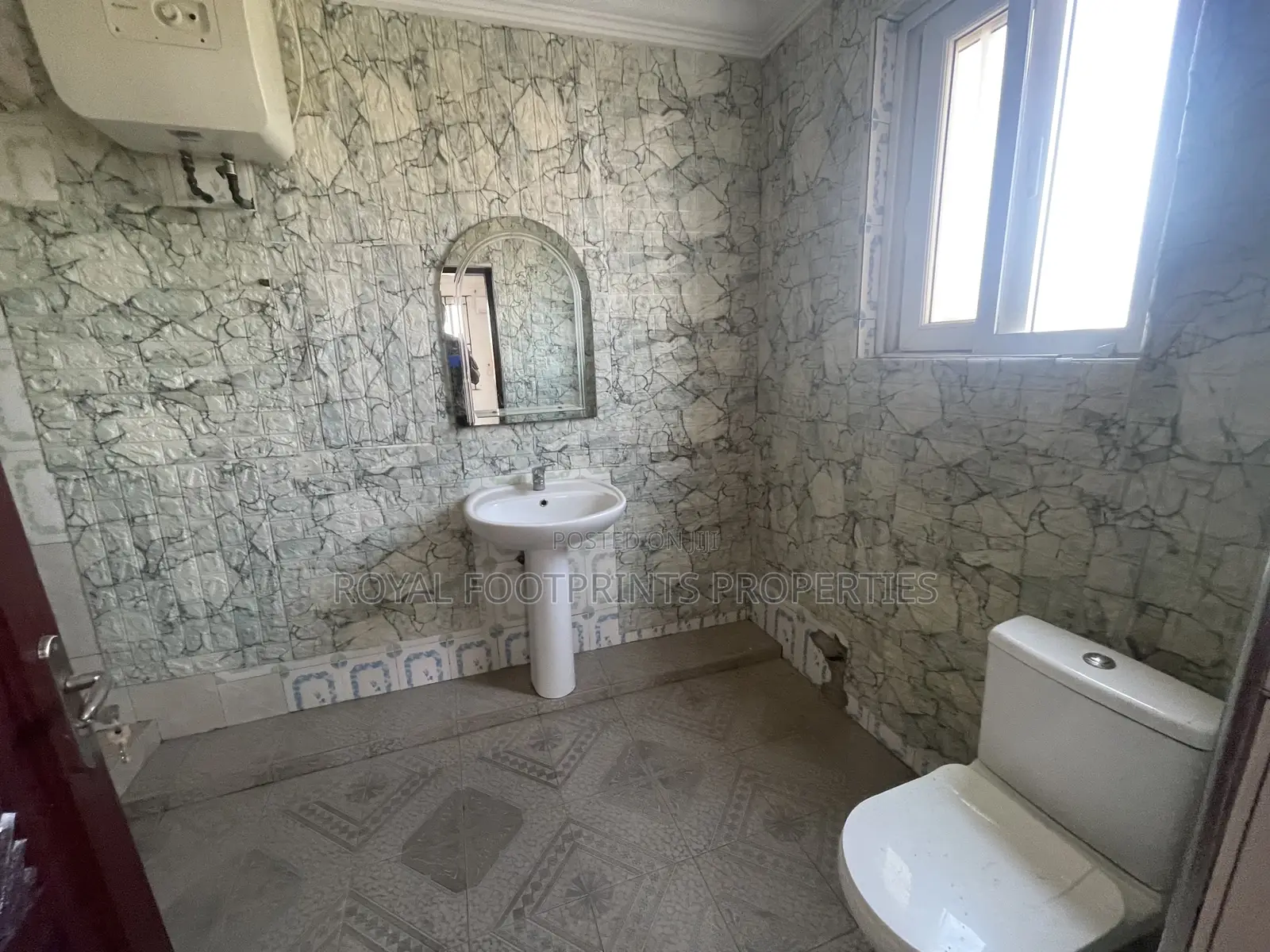 2bdrm Apartment in Ashaley Botwe for rent in Ashaley Botwe