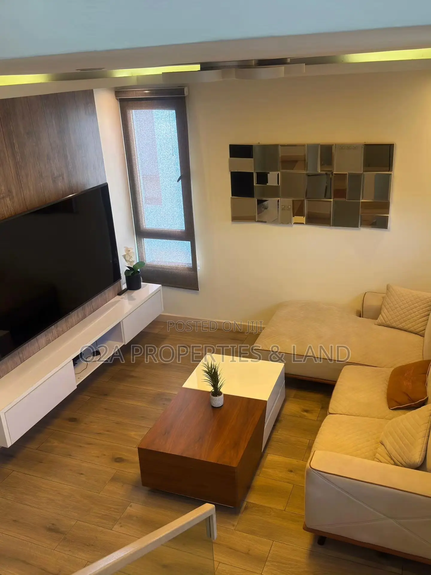 4bdrm Townhouse/Terrace in Cantonments, Acquinas for sale in Acquinas