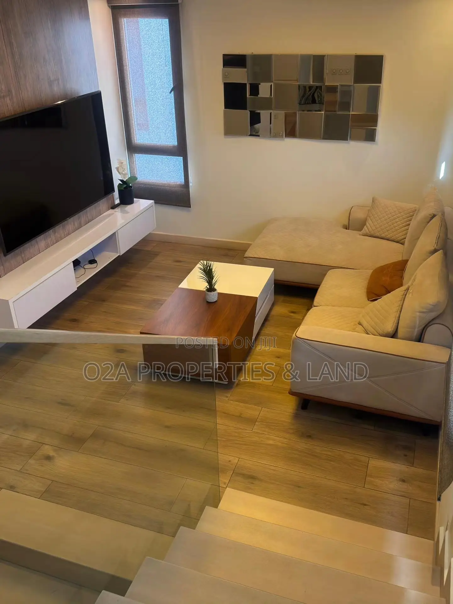 4bdrm Townhouse/Terrace in Cantonments, Acquinas for sale in Acquinas