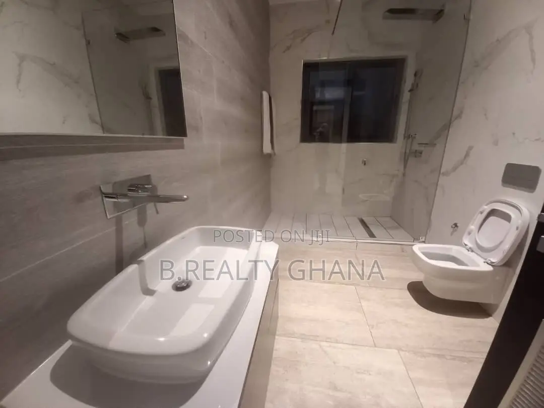 Furnished 4bdrm Townhouse / Terrace in A&C Mall Area for rent in A&C Mall Area