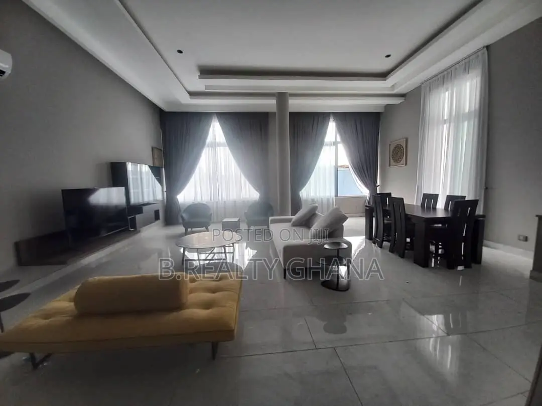 Furnished 4bdrm Townhouse / Terrace in A&C Mall Area for rent in A&C Mall Area
