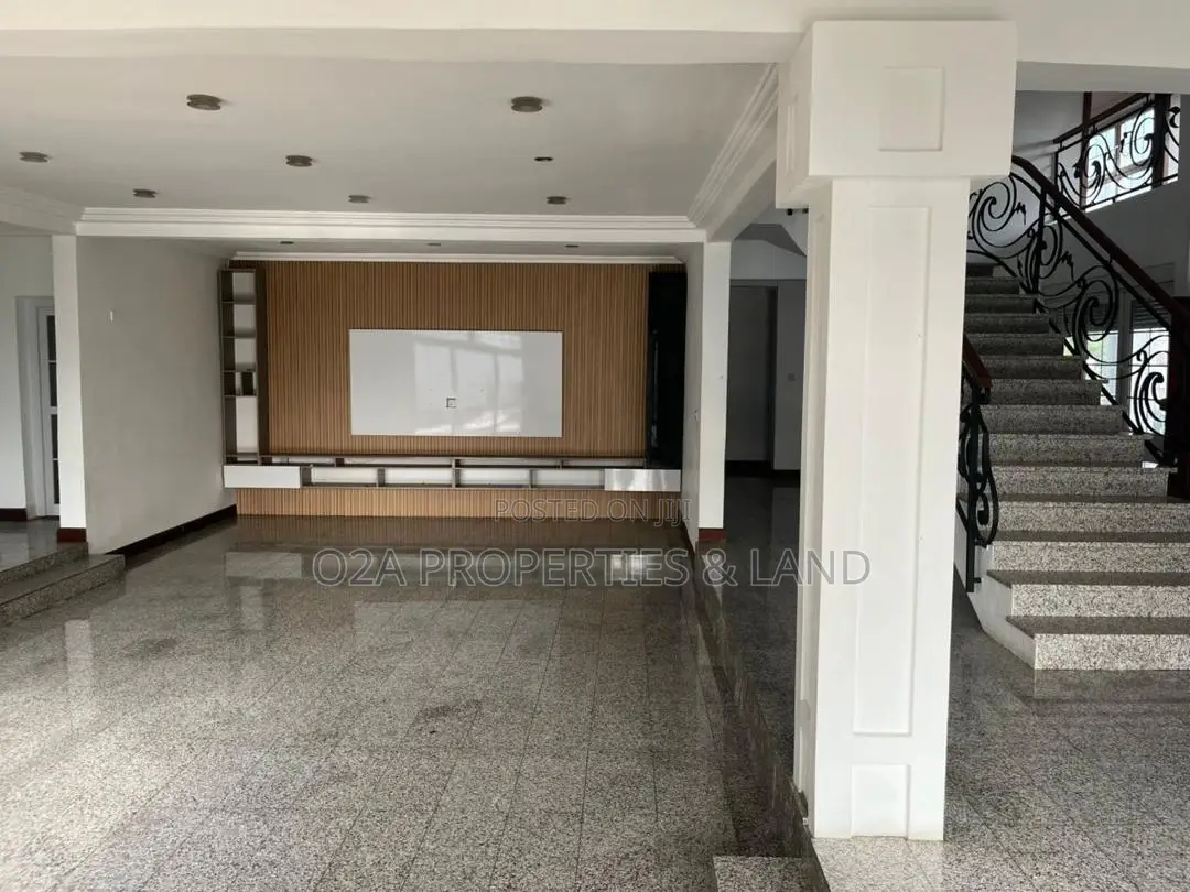 4bdrm House in East Legon, Bawaleshie for rent in Bawaleshie