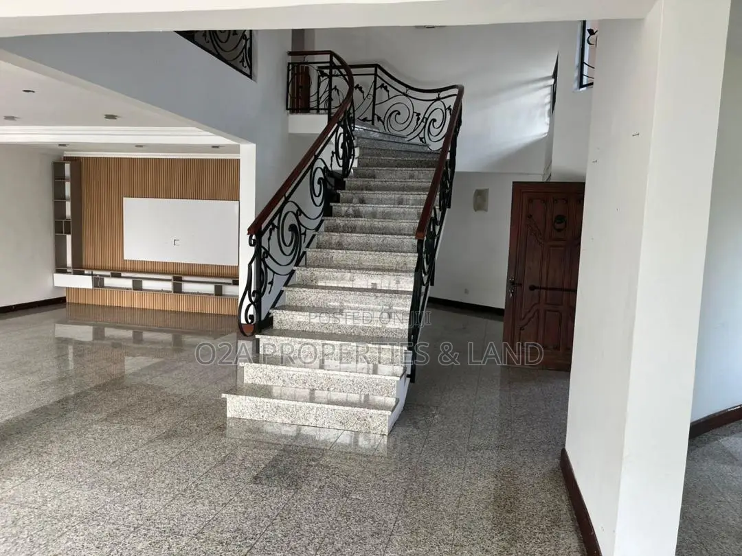 4bdrm House in East Legon, Bawaleshie for rent in Bawaleshie