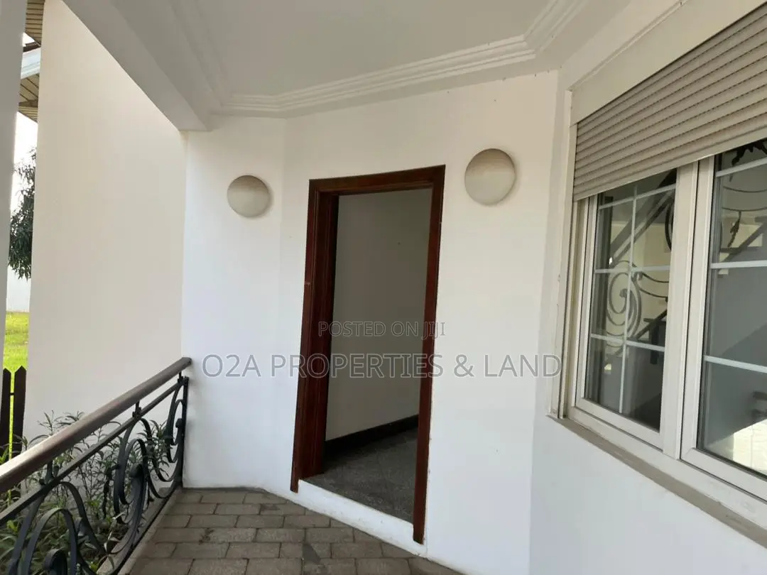 4bdrm House in East Legon, Bawaleshie for rent in Bawaleshie