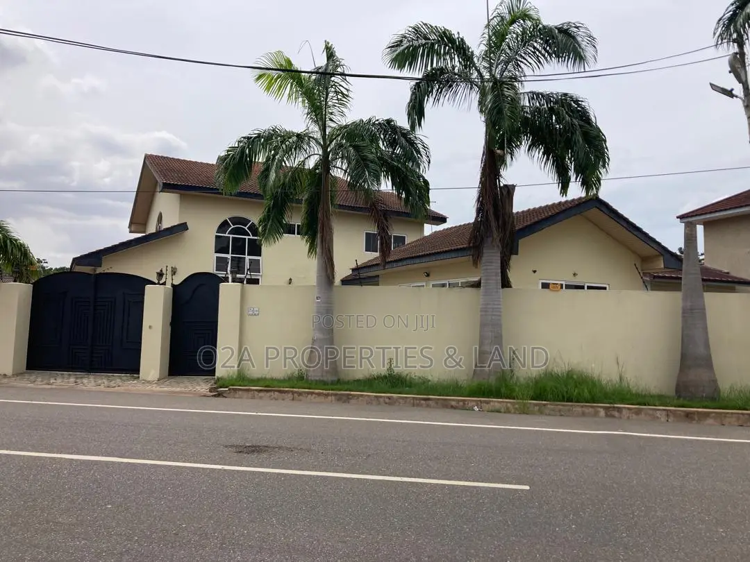 4bdrm House in East Legon, American for rent in American House