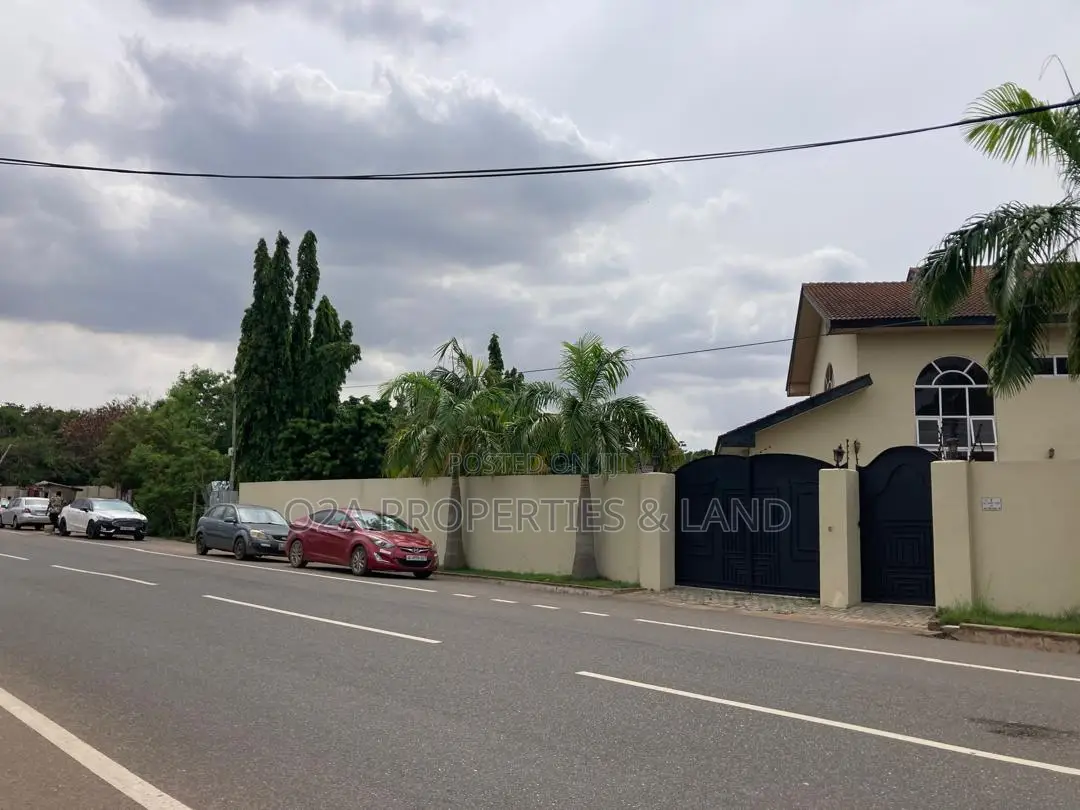 4bdrm House in East Legon, American for rent in American House