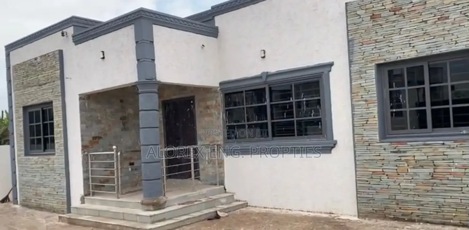 3bdrm House in Oyarifa for sale in Oyarifa
