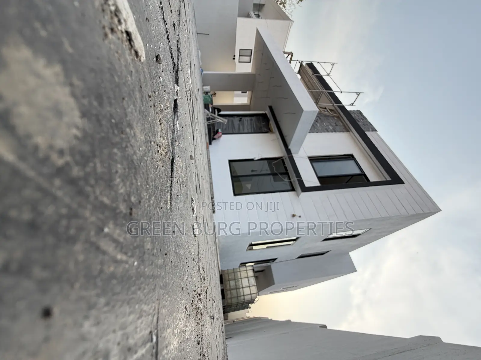 4bdrm House in East Legon for sale in East Legon