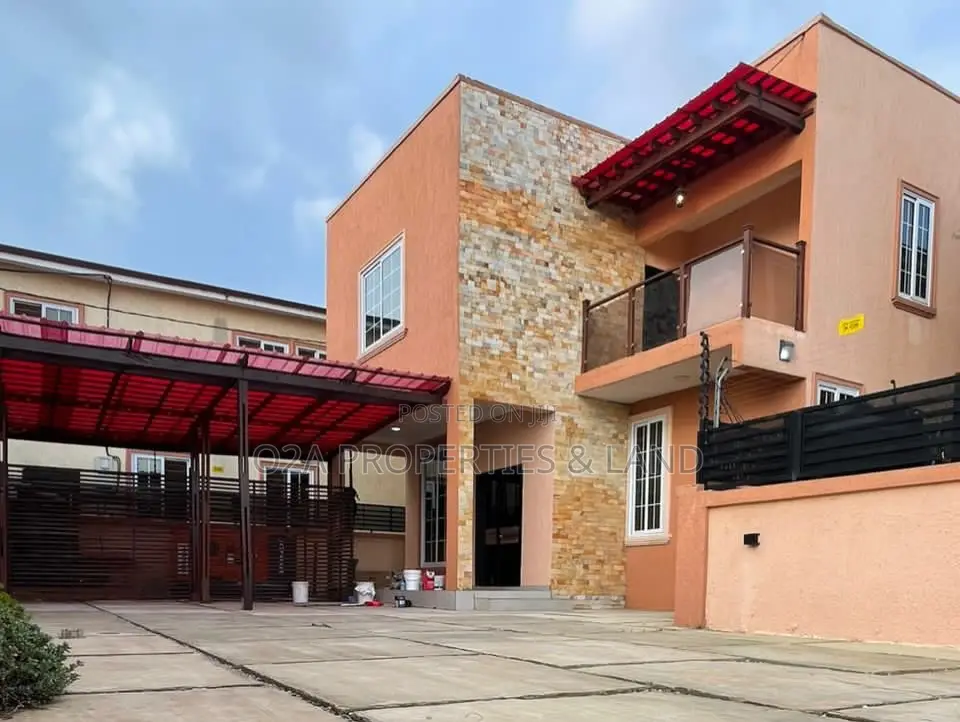 3bdrm House in East Airport for rent in Airport Residential Area