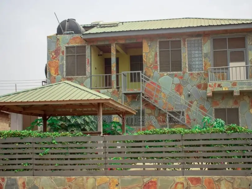 4bdrm House in North Legon Agbogba for sale in North Legon