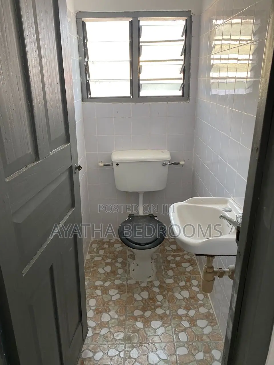 1bdrm Apartment in Modern Properties, New Town for rent in New Town
