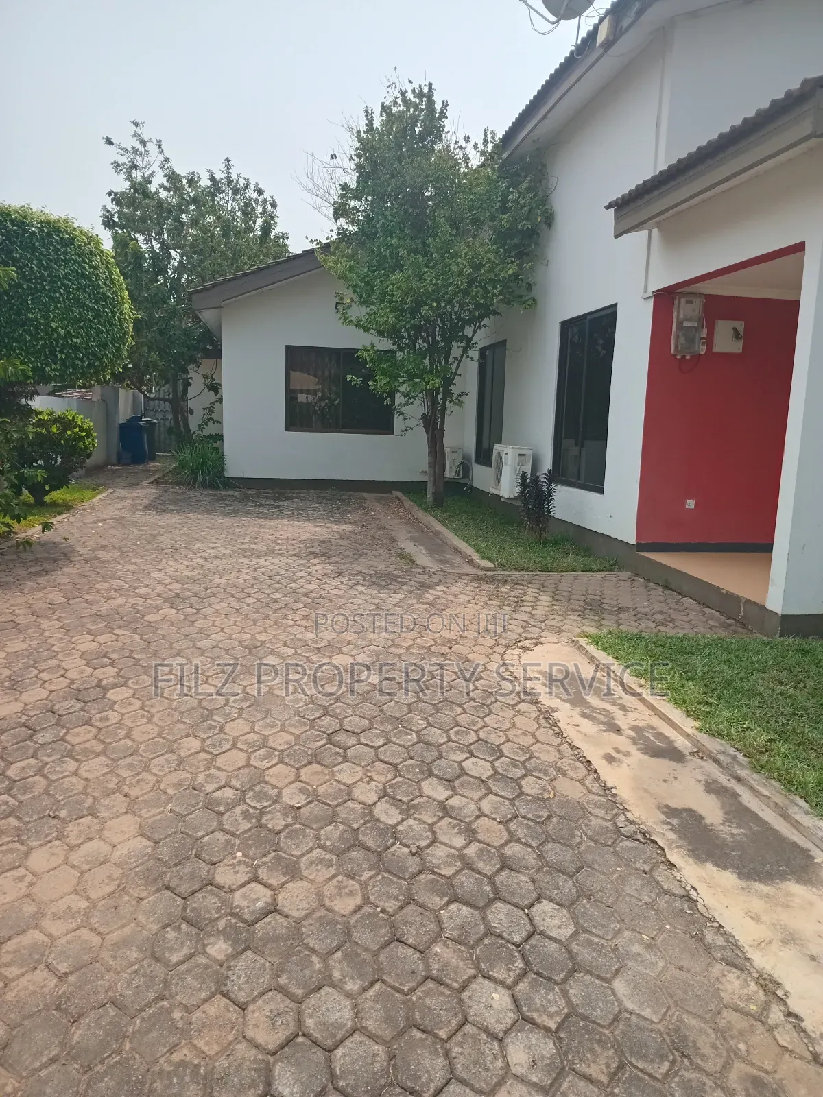4bdrm House in Emefs Estate Afieya, Tema Metropolitan for rent in Tema Metropolitan