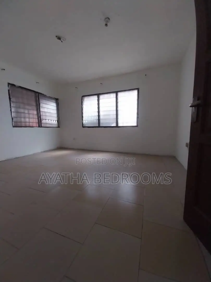 2bdrm Apartment in Teshie Manet, New Town for rent in New Town