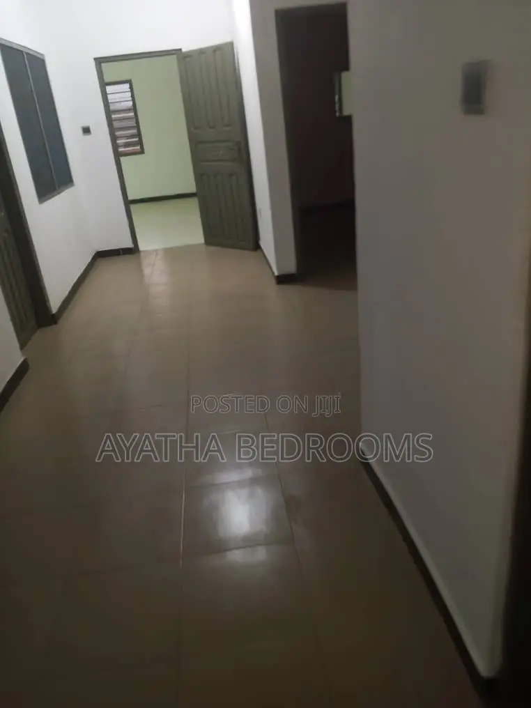 2bdrm House in Teshie Bushroad, New Town for rent in New Town