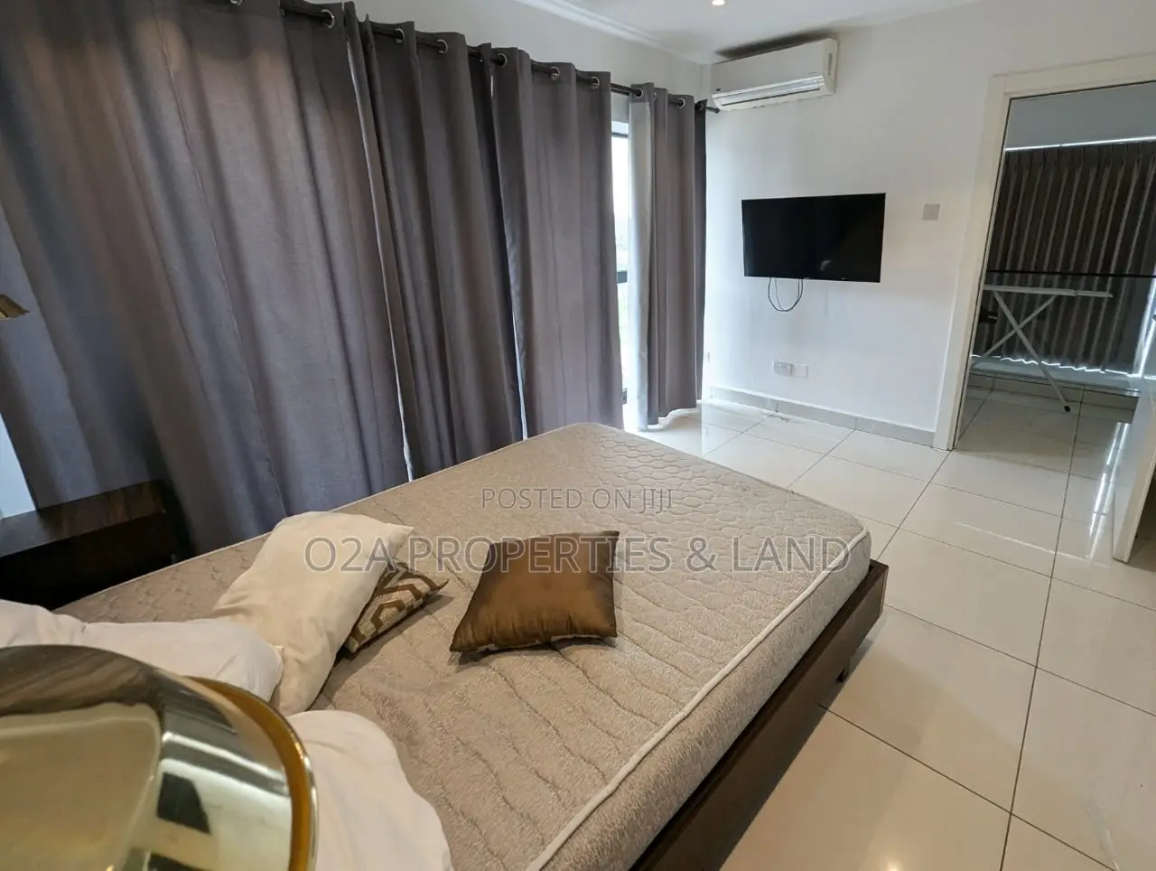 Furnished 2bdrm Apartment in Embassy Gardens, for sale in US Embassy Area