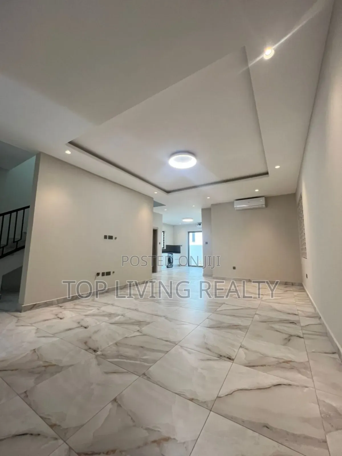 2bdrm Apartment in Tse Addo, Airport Residential Area for rent in Airport Residential Area