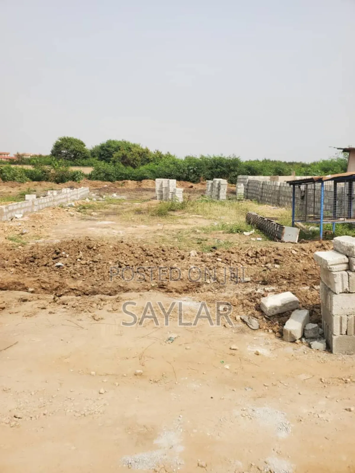 Very Nice Half Plot Comm19 for Sale in Tema Metropolitan