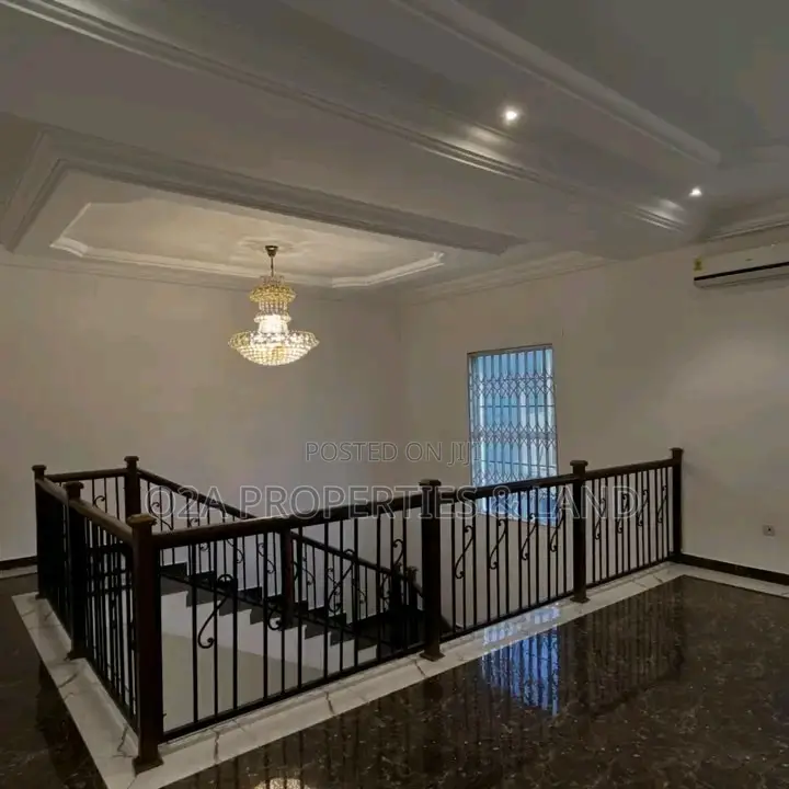 5bdrm House in East Legon, Bawaleshie for rent in Bawaleshie