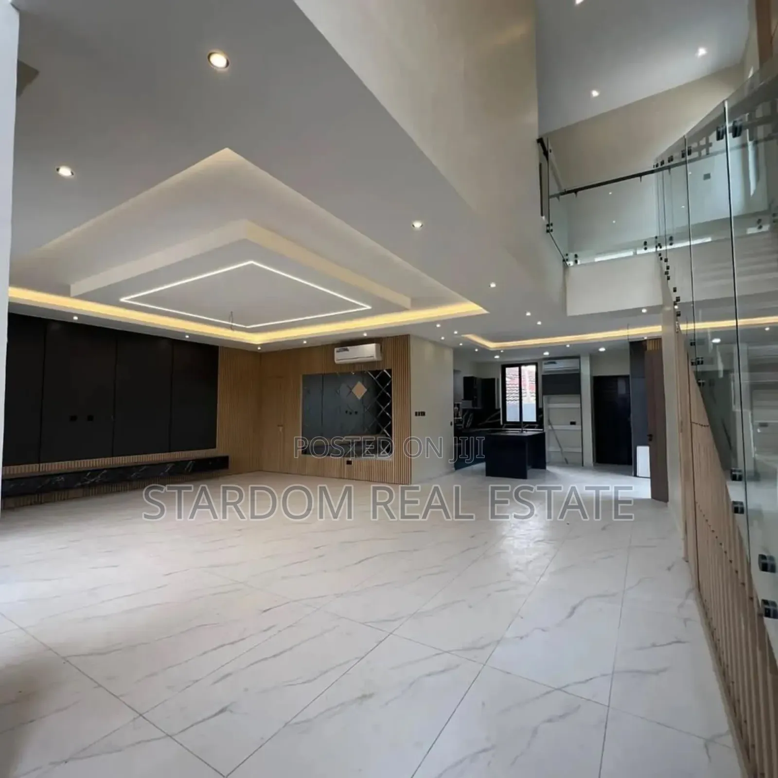 4bdrm Duplex in Adjiringanor, East Legon for sale in East Legon