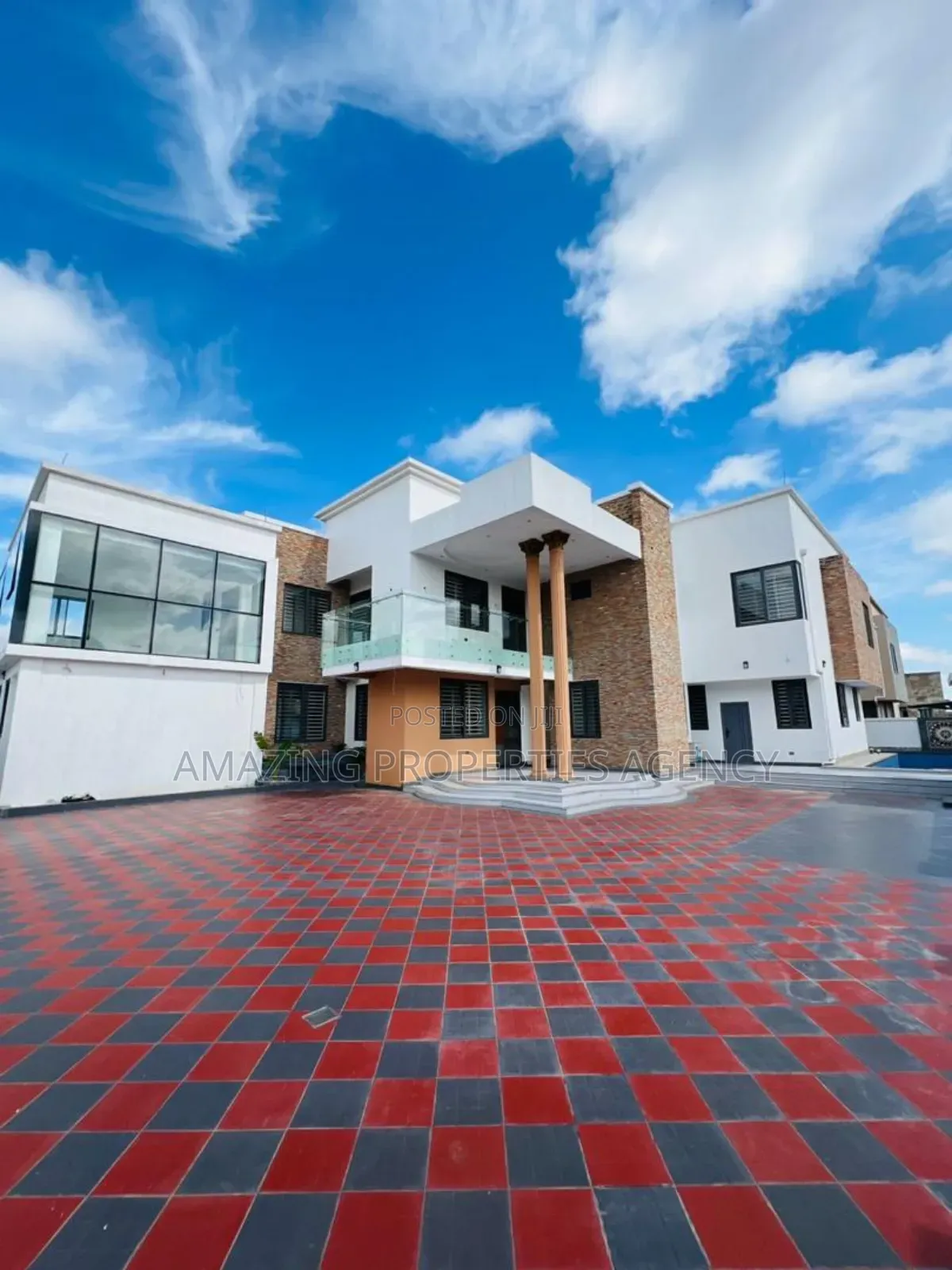 5bdrm House in West Trasacco, Adjiriganor for sale in Adjiriganor