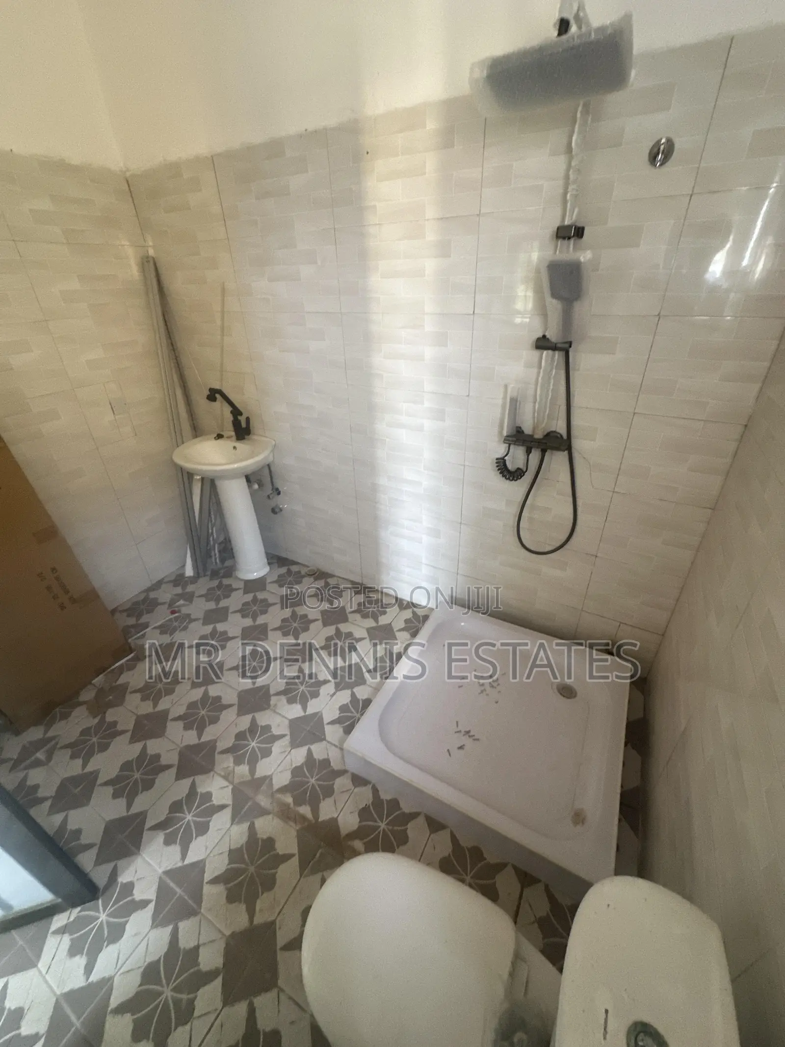 2bdrm Apartment in Mr Dennis Estates, West Hills Mall Area for rent in West Hills Mall Area