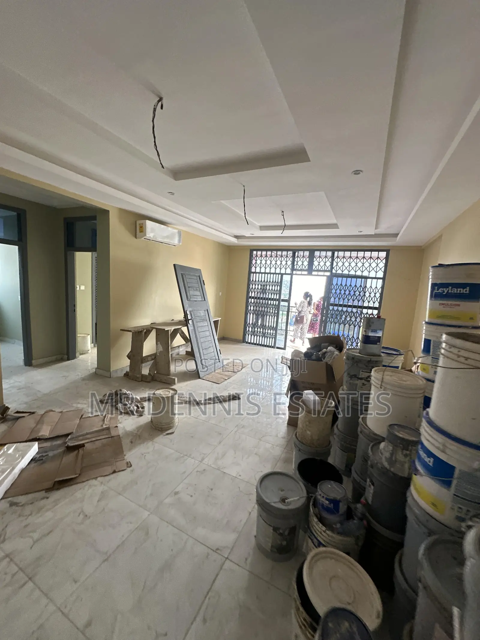 3bdrm Apartment in Westhills Mall for rent in West Hills Mall Area