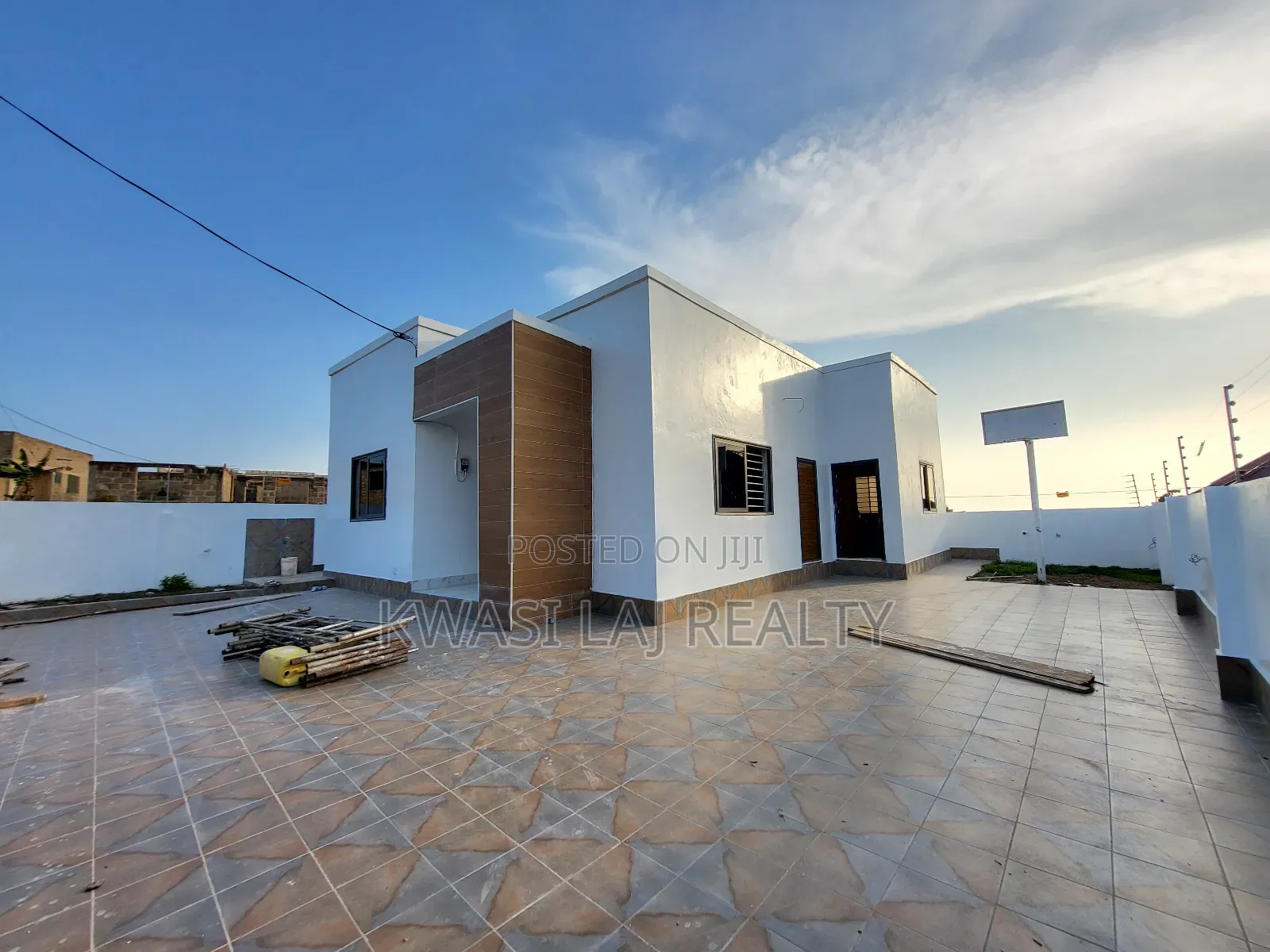 2bdrm House in Nyanyano Kasoa, Weija for sale in Weija