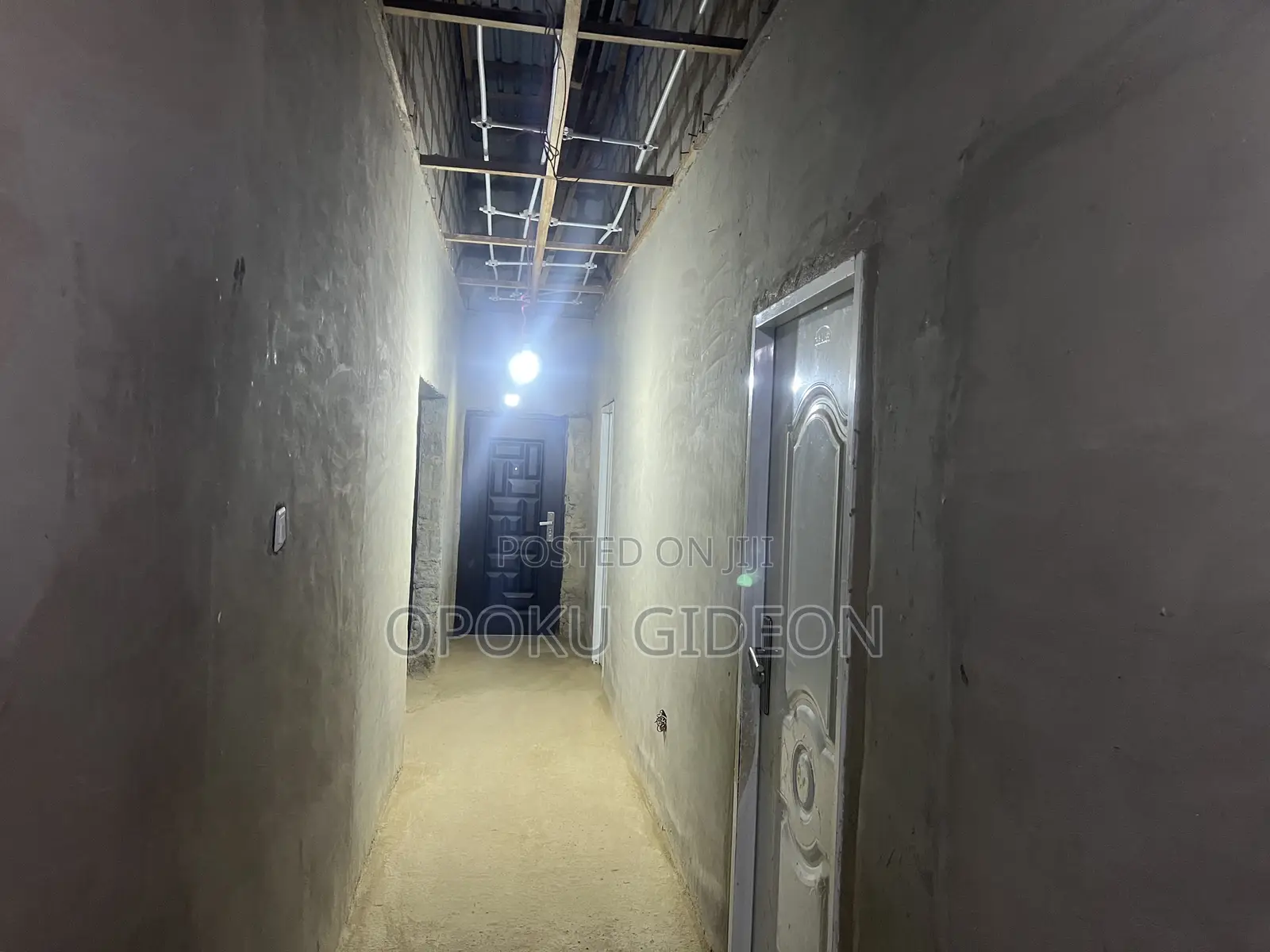 5bdrm House in Nsakina, Ablekuma for sale in Ablekuma