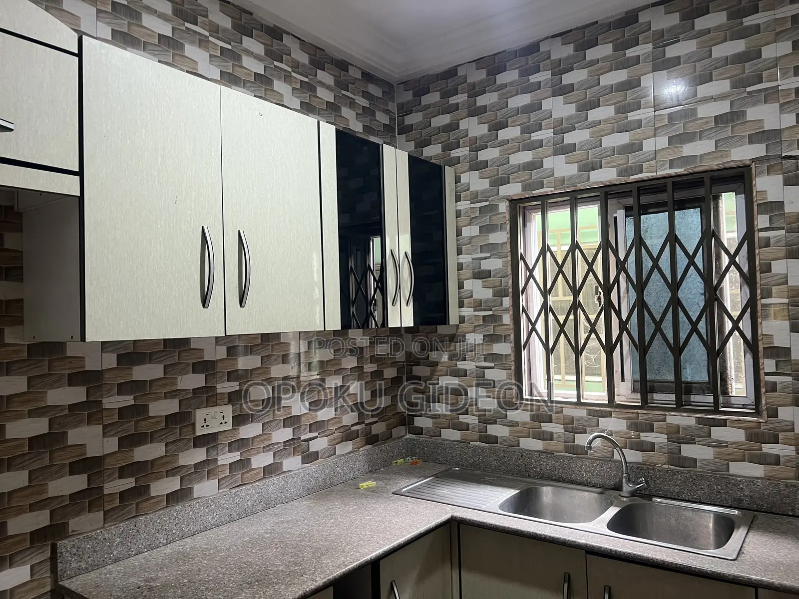 1bdrm Apartment in Ablekuma, Manhean for rent in Manhean