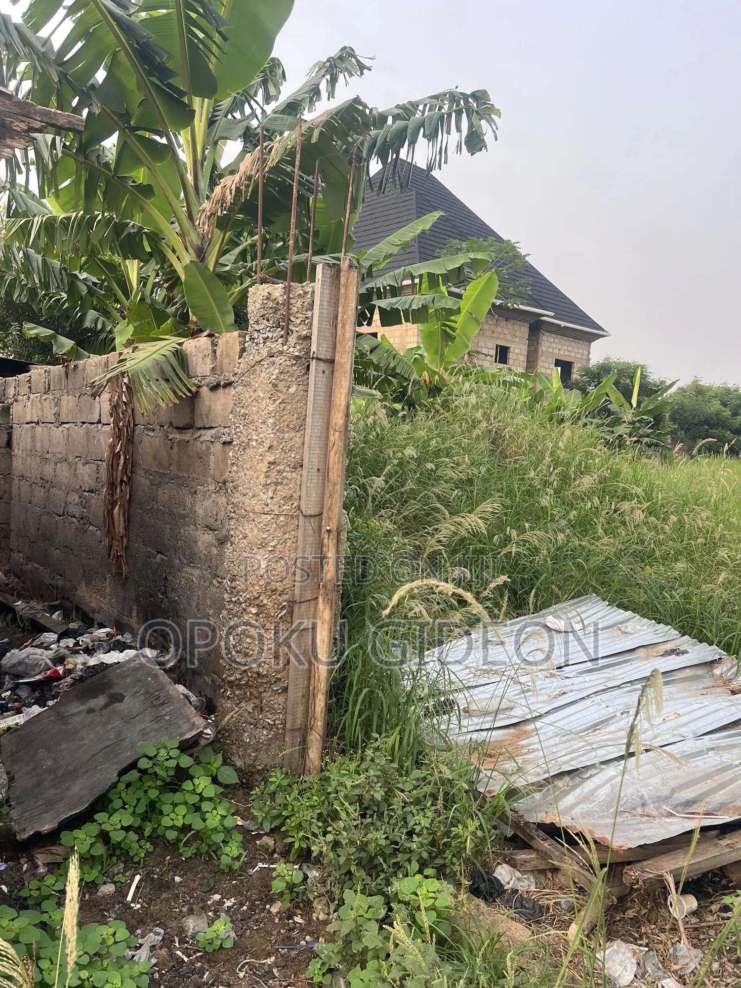 2 Plots of Land for Sale in Manhean