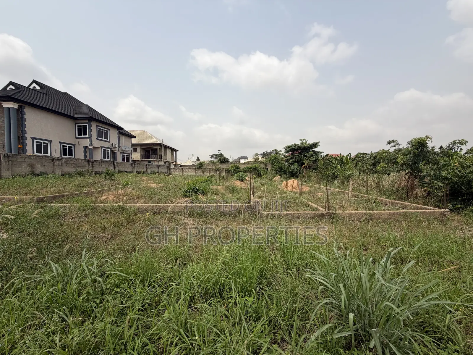One Full Plot for Sale. in Kumasi Metropolitan