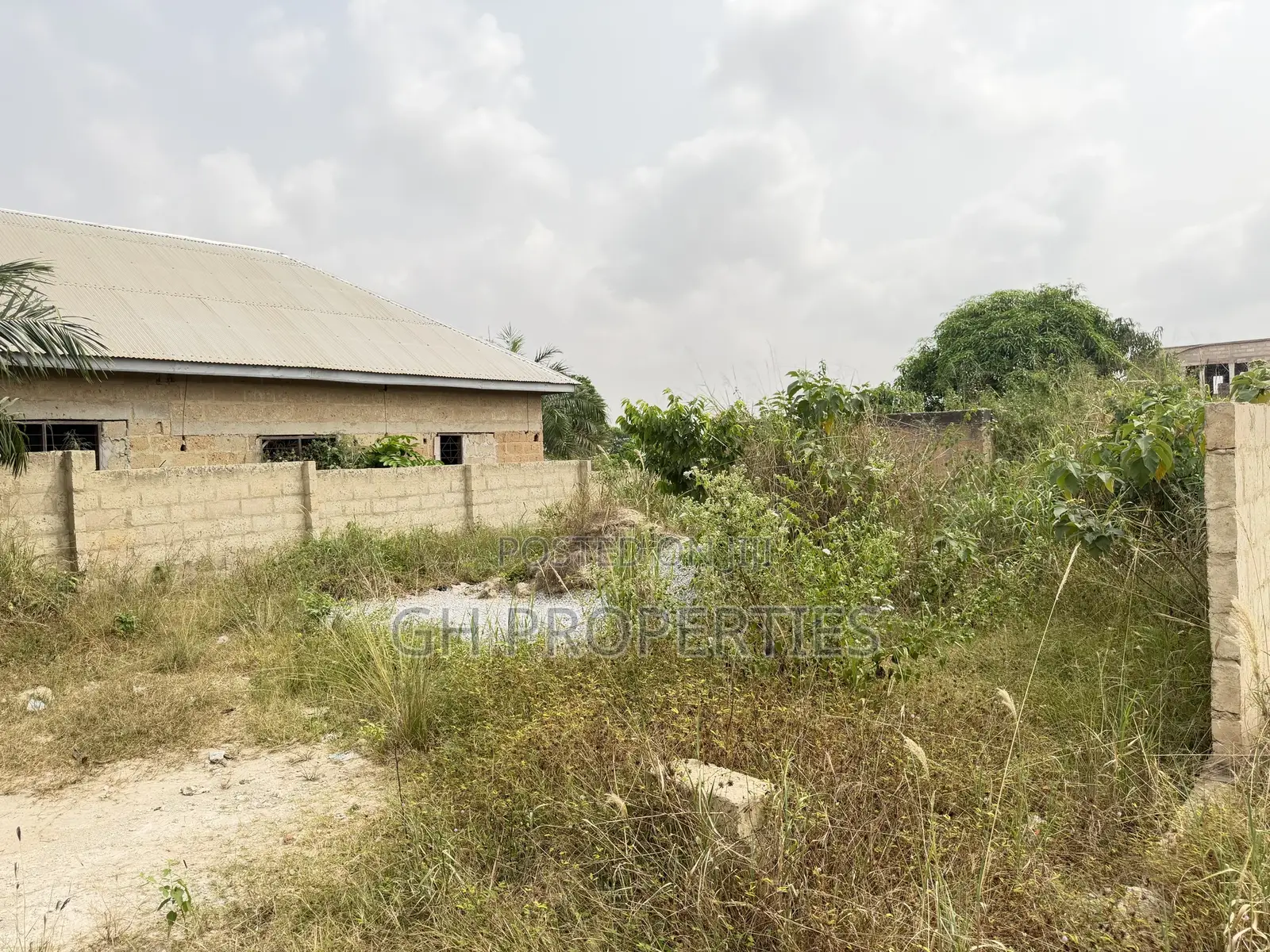 Half Plot for Sale at Sokoban,Aboabo. in Kumasi Metropolitan
