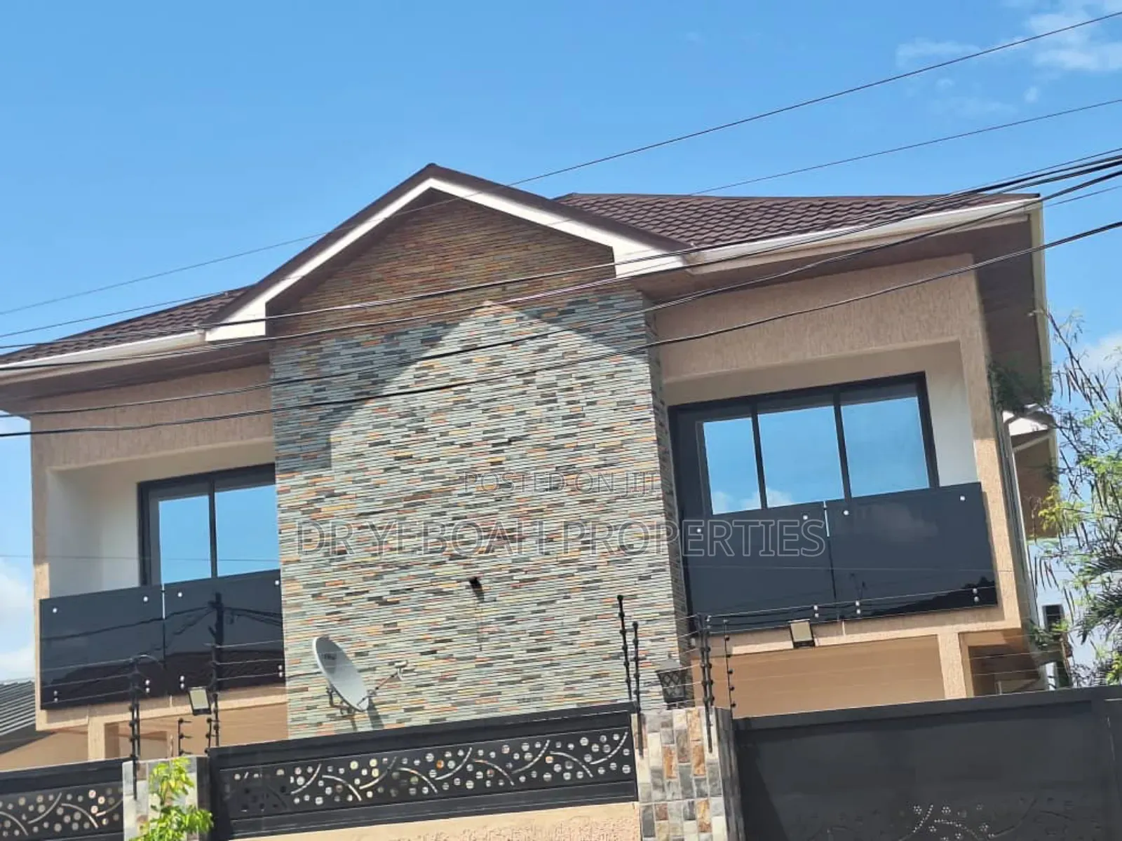 4bdrm Duplex in Spintex Temple Gate for rent in Spintex