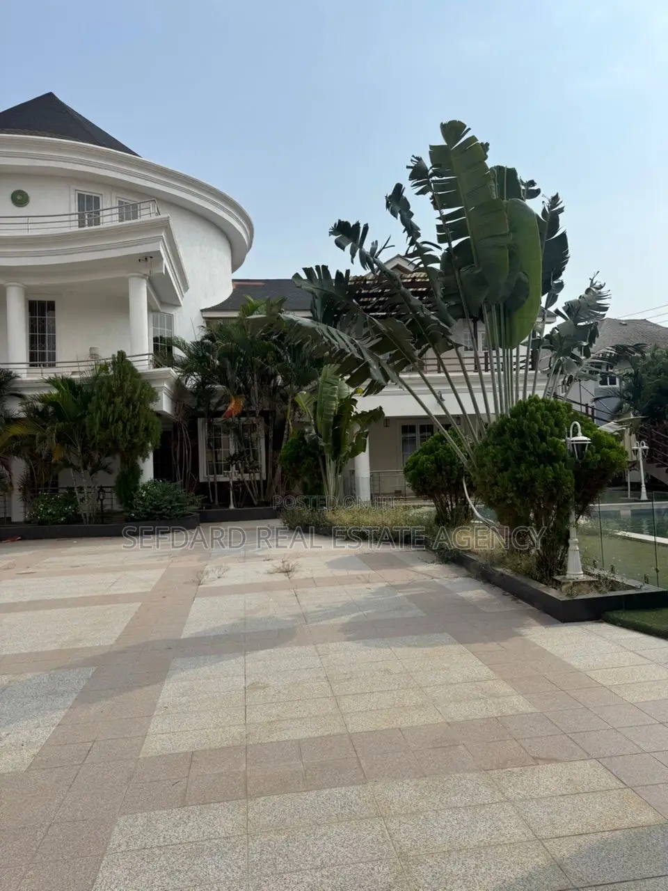 12bdrm Mansion in Sefdard Properties, East Legon for sale in East Legon