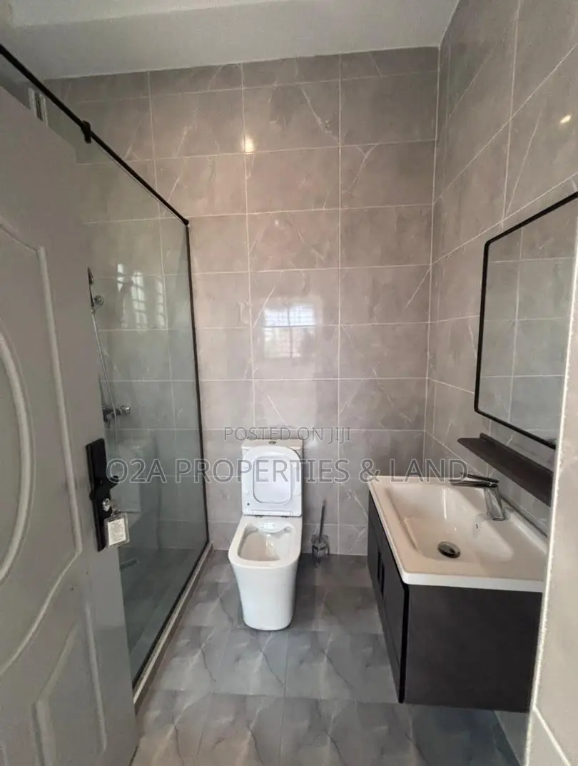 4bdrm House in Ogbojo, New Legon for sale in New Legon