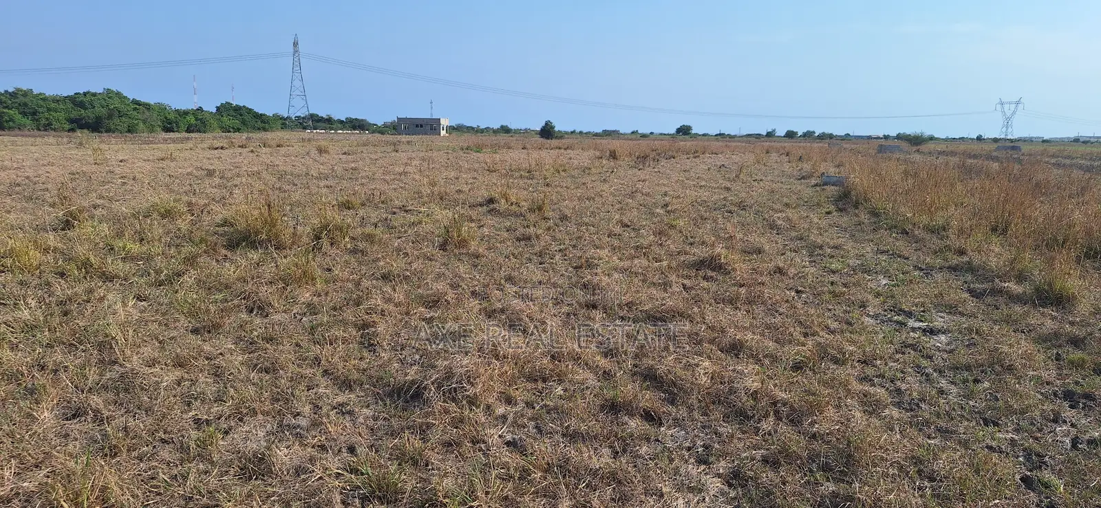 Minutes From the Airport Site in New Ningo