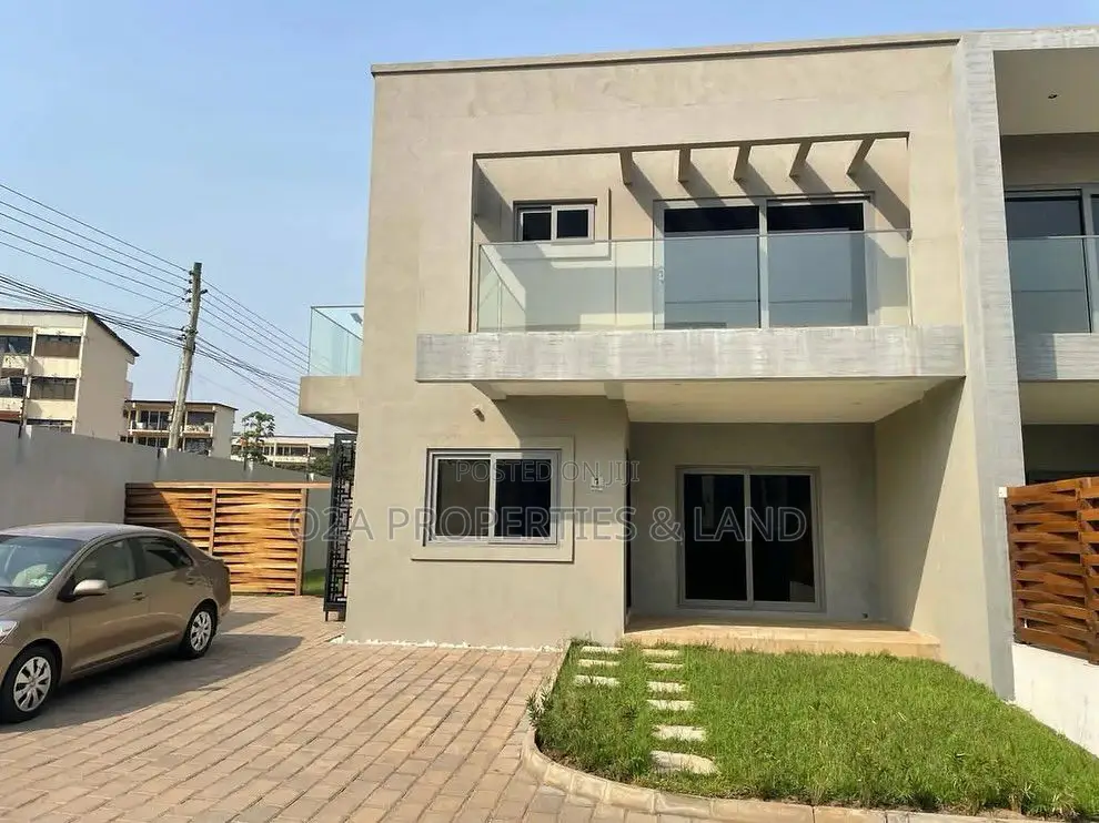 4bdrm House in Cantonments, Acquinas for rent in Acquinas