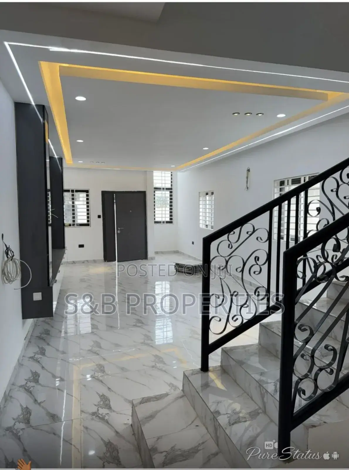 4bdrm House in Kwabenya for sale in Kwabenya