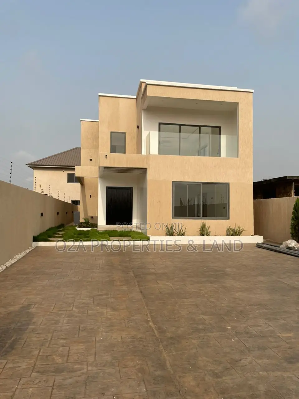 4bdrm House in East Legon Hills for sale in New Legon