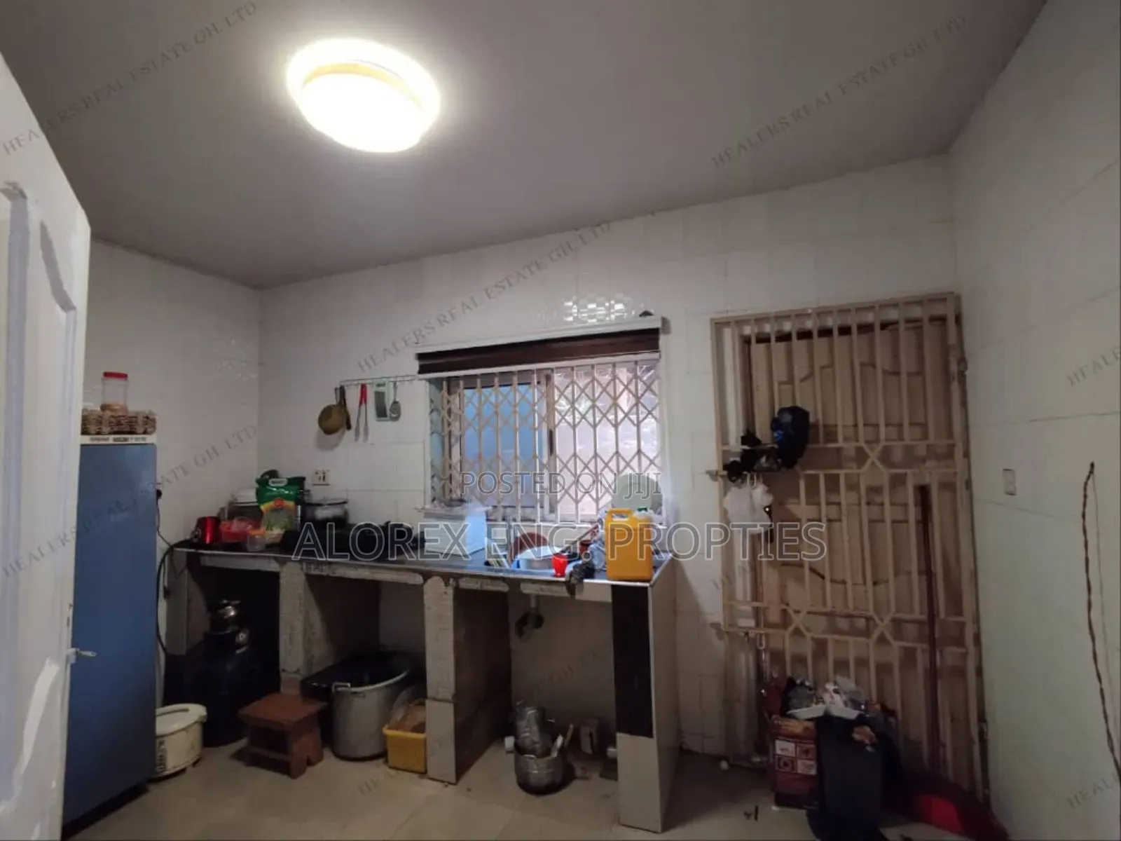 2bdrm House in Oyibi for sale in Oyibi