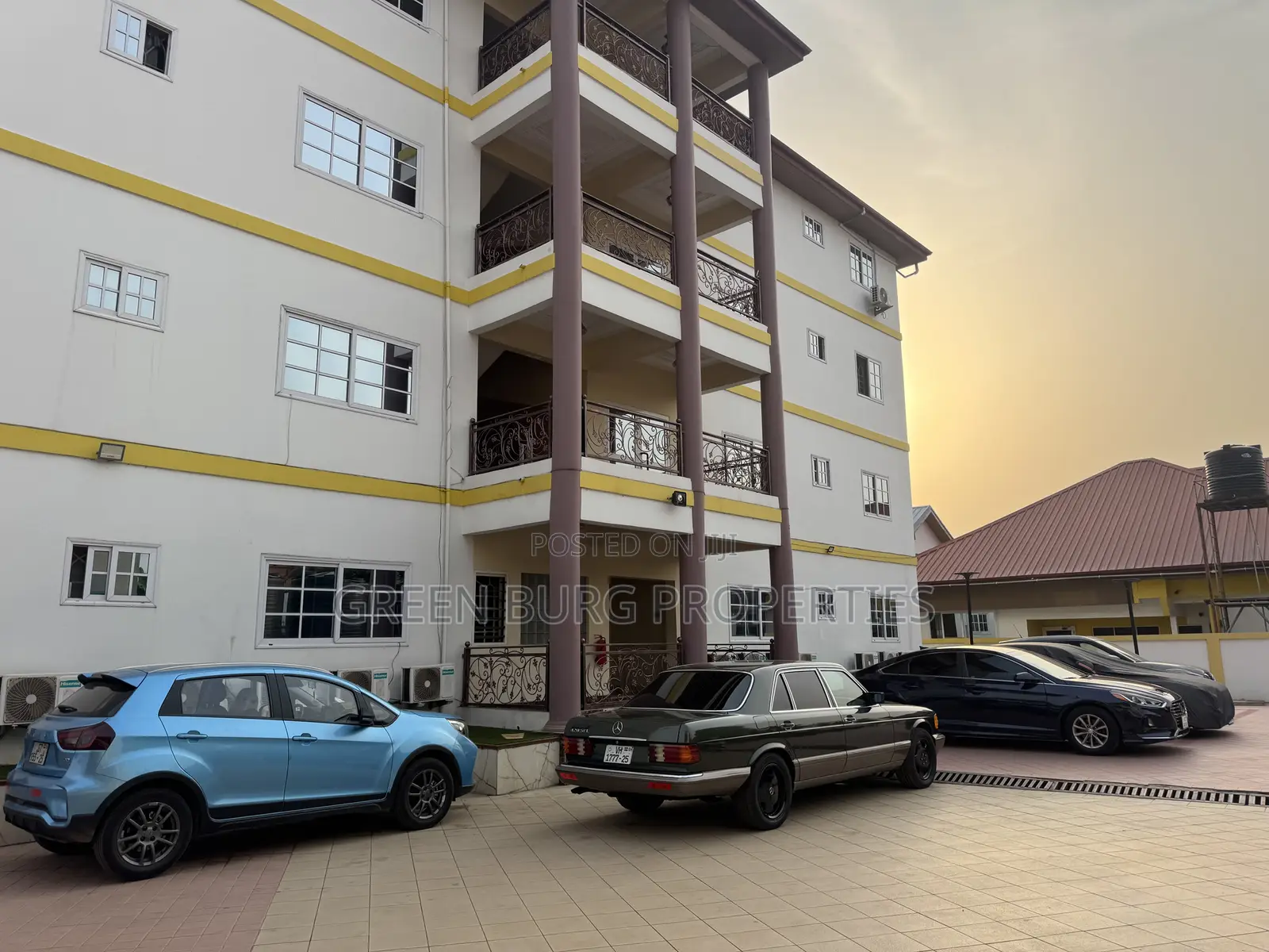 1bdrm Apartment in Green, East Legon for rent in East Legon