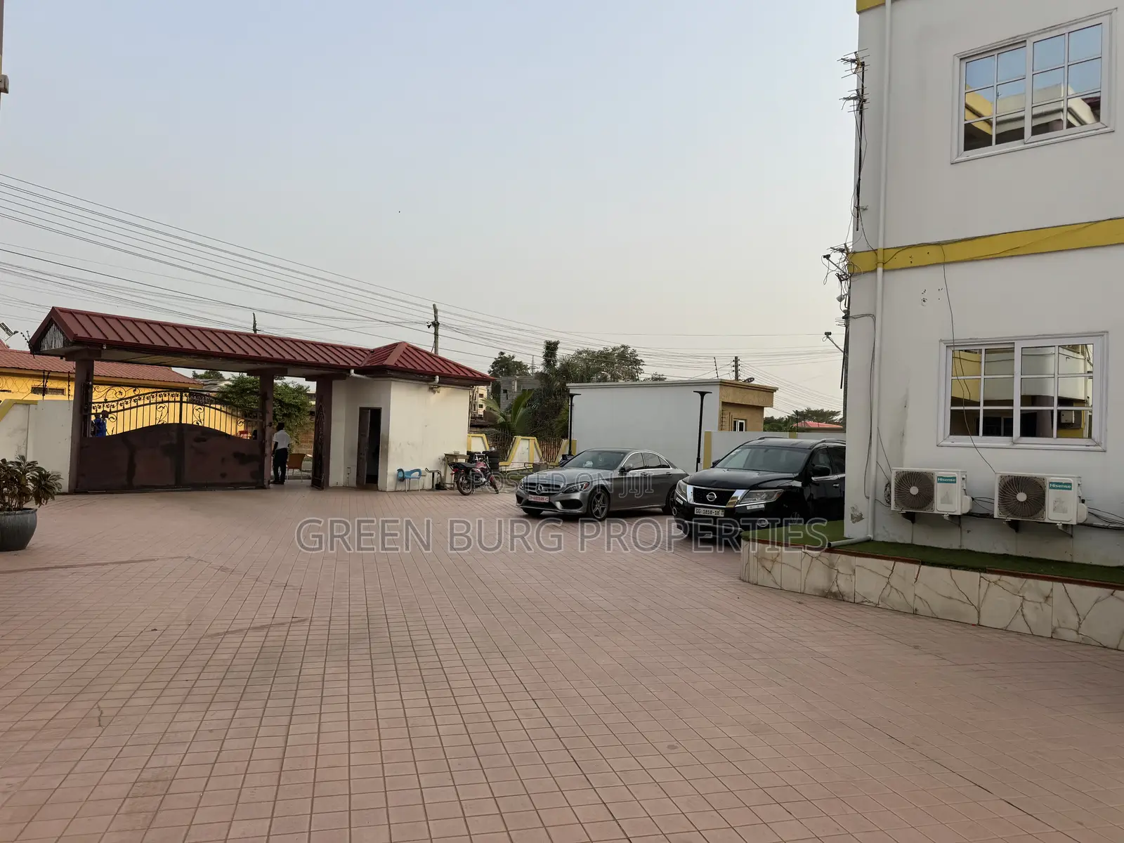 1bdrm Apartment in Green, East Legon for rent in East Legon